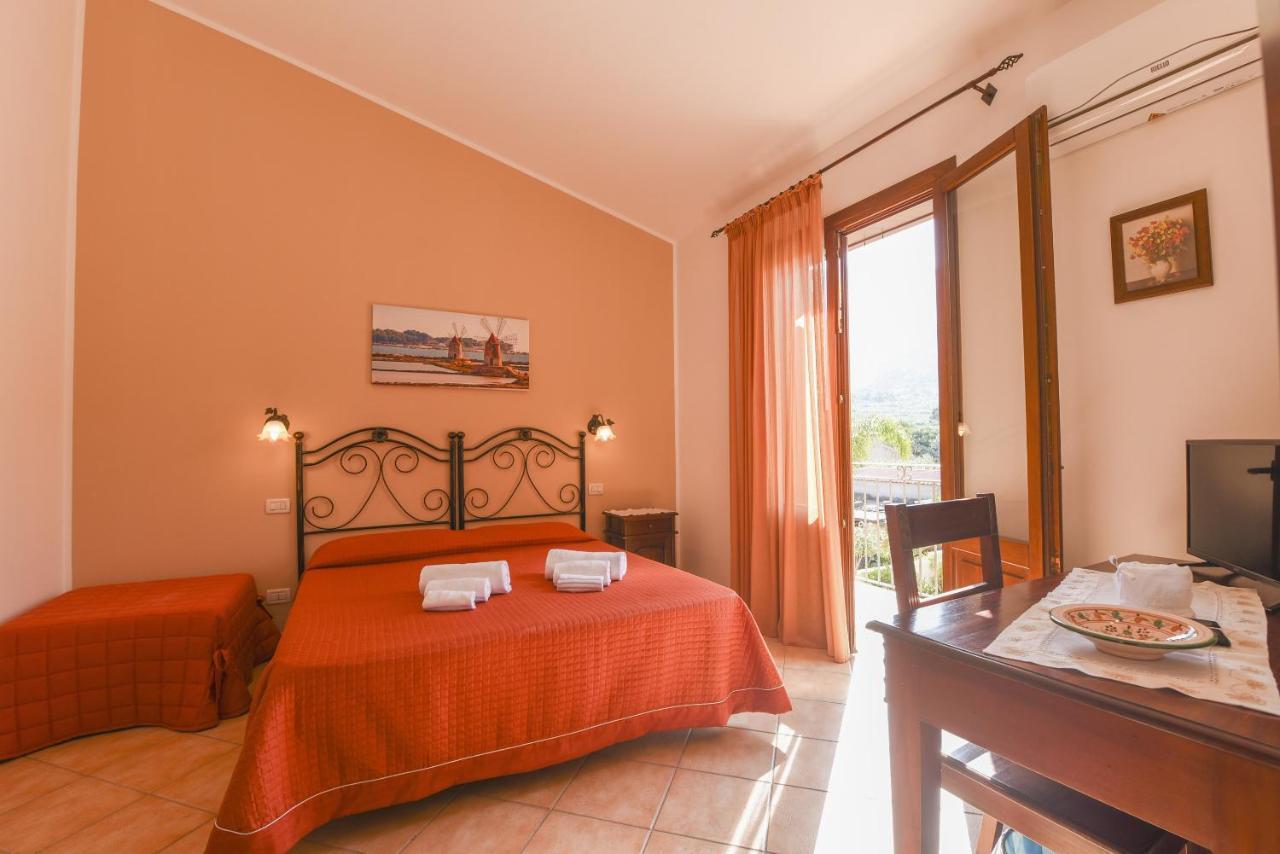 Bed and Breakfast Aurora Castelluzzo Zewnętrze zdjęcie