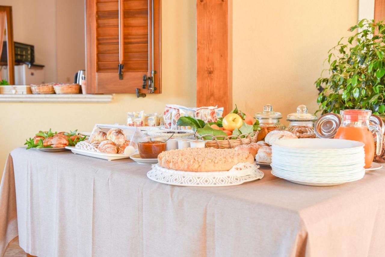 Bed and Breakfast Aurora Castelluzzo Zewnętrze zdjęcie