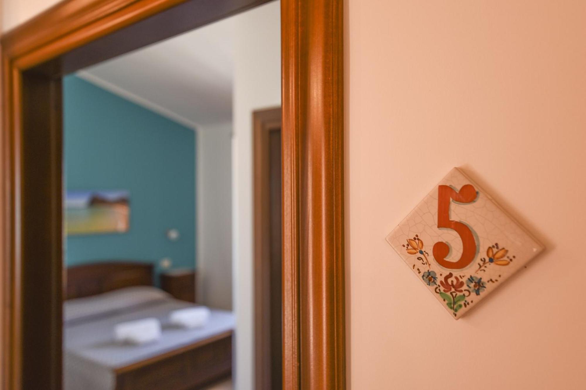 Bed and Breakfast Aurora Castelluzzo Pokój zdjęcie